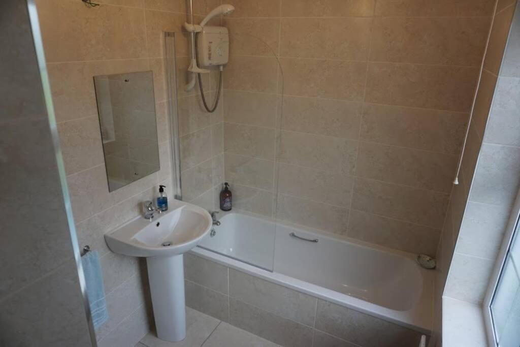 Meenadreen Cottage Donegal Town Екстер'єр фото