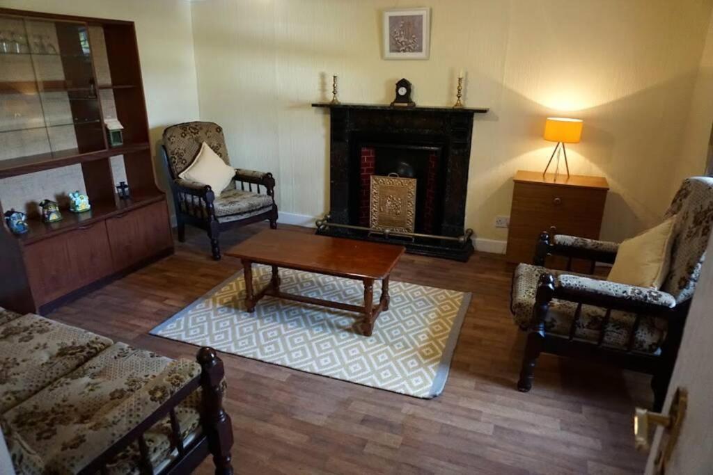 Meenadreen Cottage Donegal Town Екстер'єр фото
