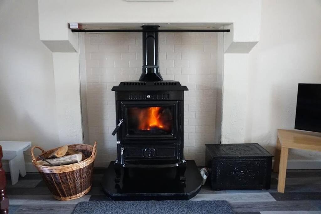 Meenadreen Cottage Donegal Town Екстер'єр фото